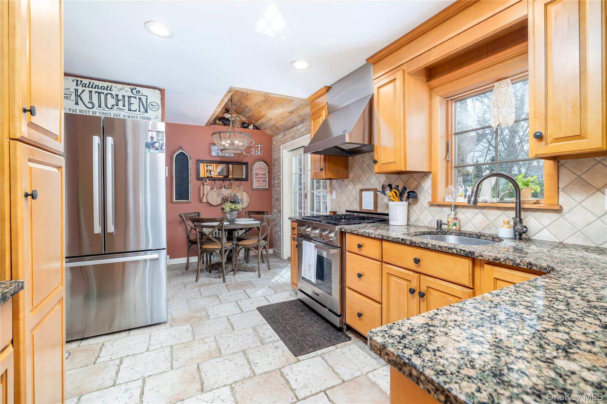 #8 photo, 43 Webster Street, מחוז נסאו Malverne , NY 11565