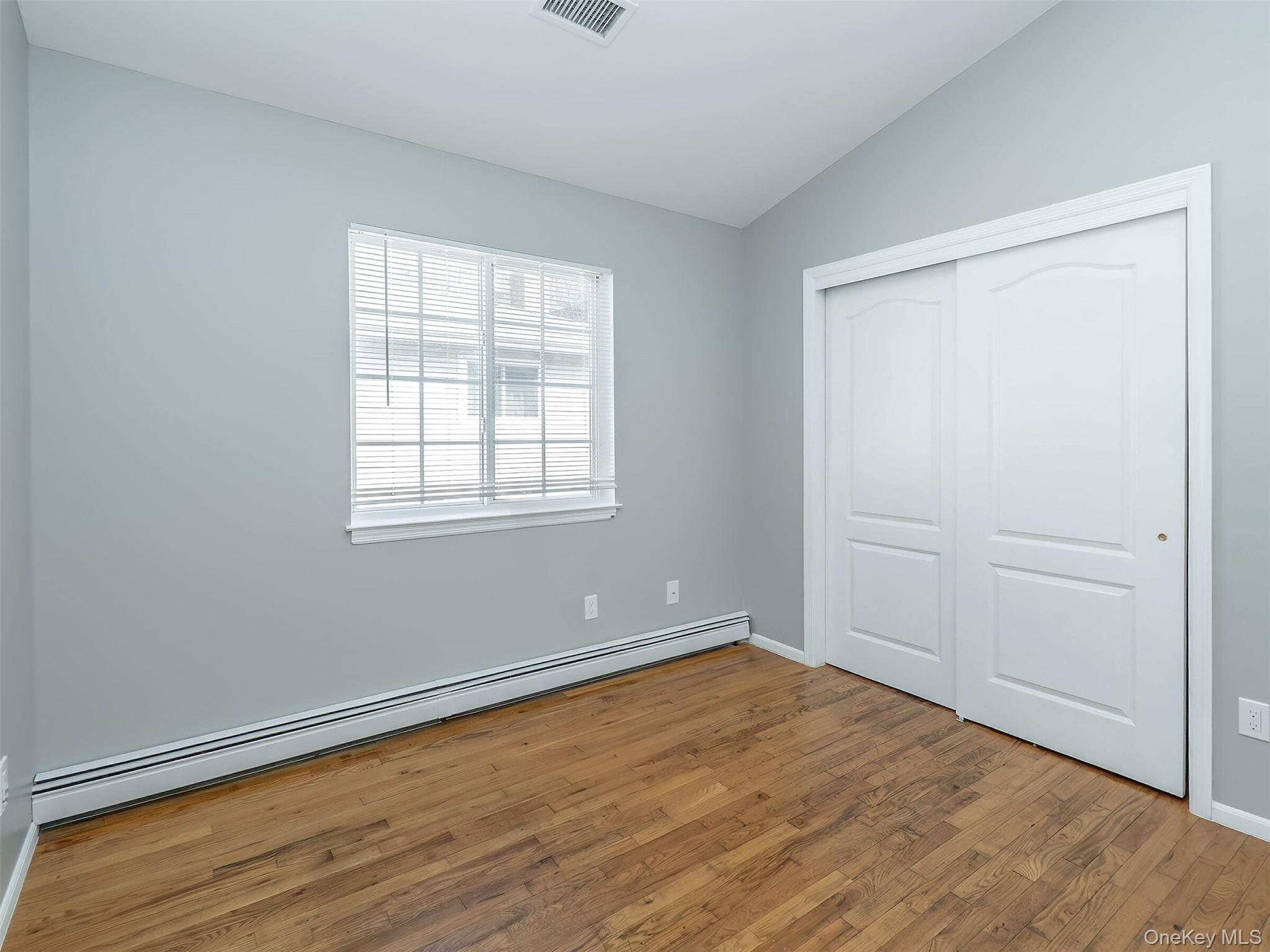 #19 photo, 78B Ashwood Road, নাসাউ কাউন্টি Port Washington , NY 11050