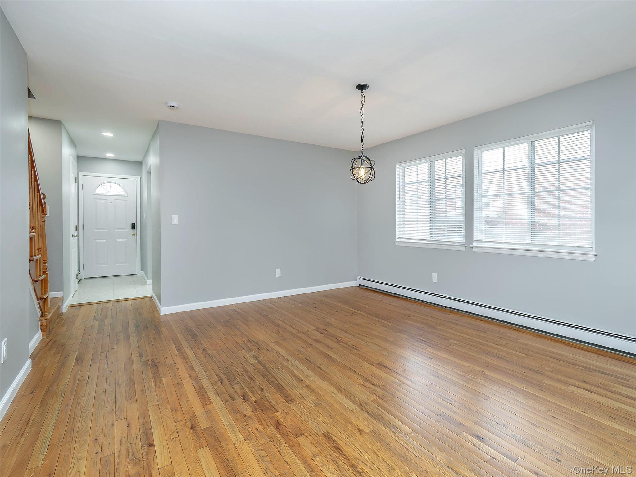 #5 photo, 78B Ashwood Road, নাসাউ কাউন্টি Port Washington , NY 11050