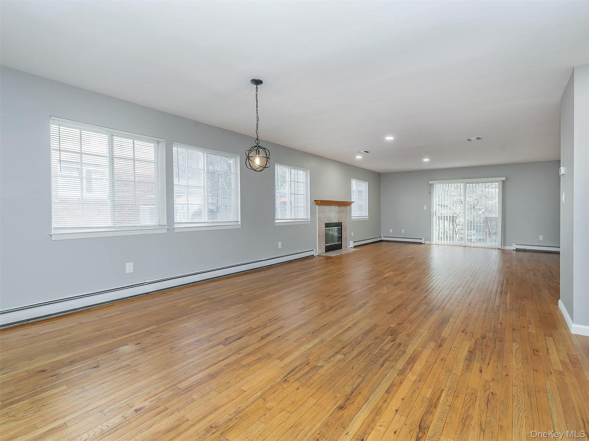 #9 photo, 78B Ashwood Road, নাসাউ কাউন্টি Port Washington , NY 11050