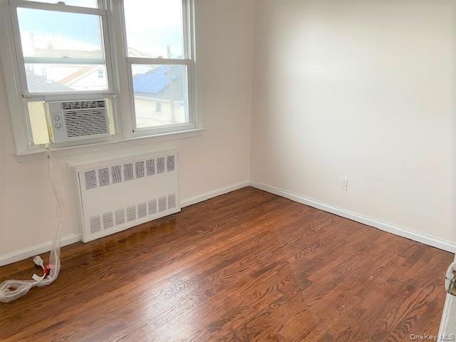 #13 photo, 77 Kentucky Street, নাসাউ কাউন্টি Long Beach , NY 11561