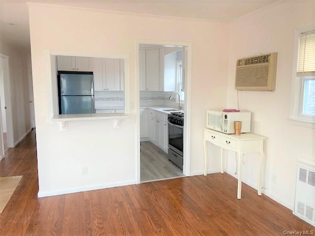 #5 photo, 77 Kentucky Street, নাসাউ কাউন্টি Long Beach , NY 11561