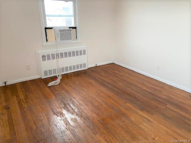 #9 photo, 77 Kentucky Street, নাসাউ কাউন্টি Long Beach , NY 11561