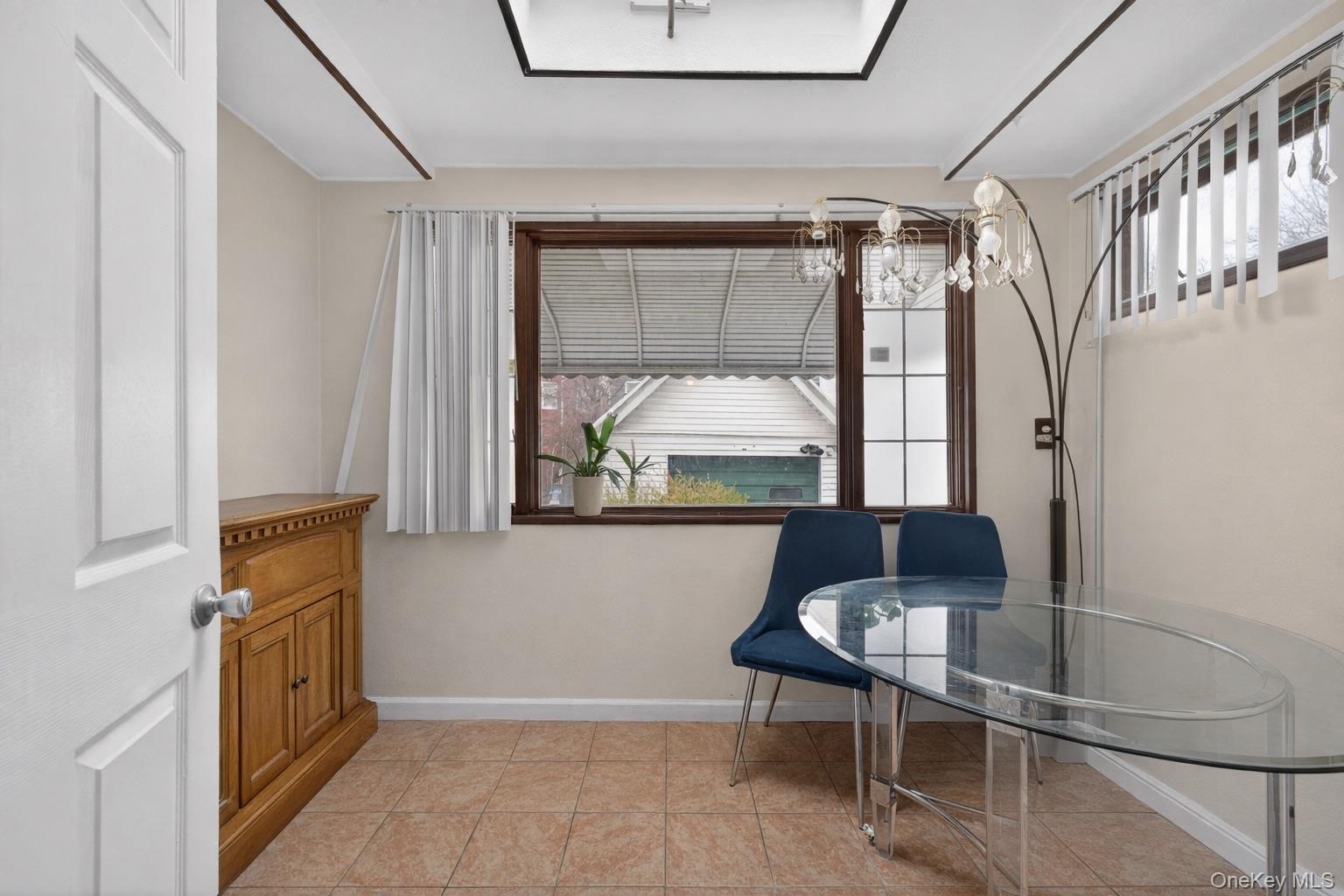 #14 photo, 8931 85th Street, কুইন্‌স Woodhaven , NY 11421