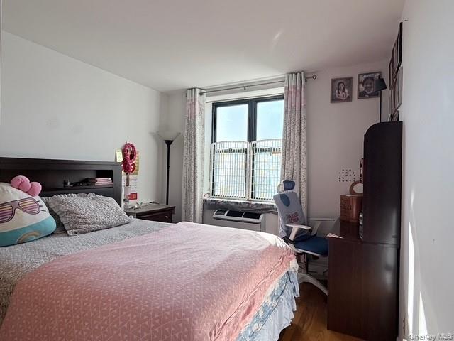 #10 photo, 14218 38th Avenue, কুইন্‌স Flushing , NY 11354