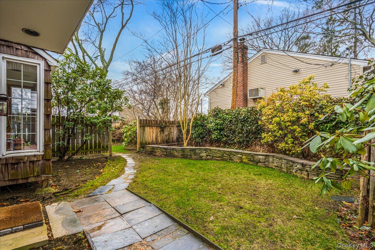 #20 photo, 121 Knollwood Road, 長島 Rockville Centre , NY 11570