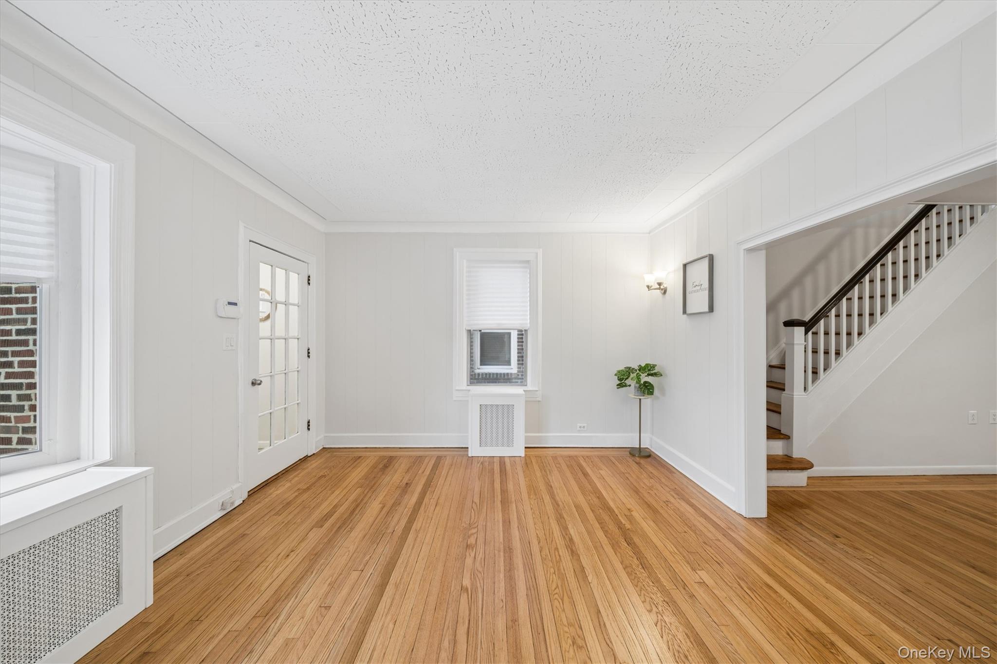 #5 photo, 119-41 27th Avenue, 法拉盛 Flushing , NY 11354