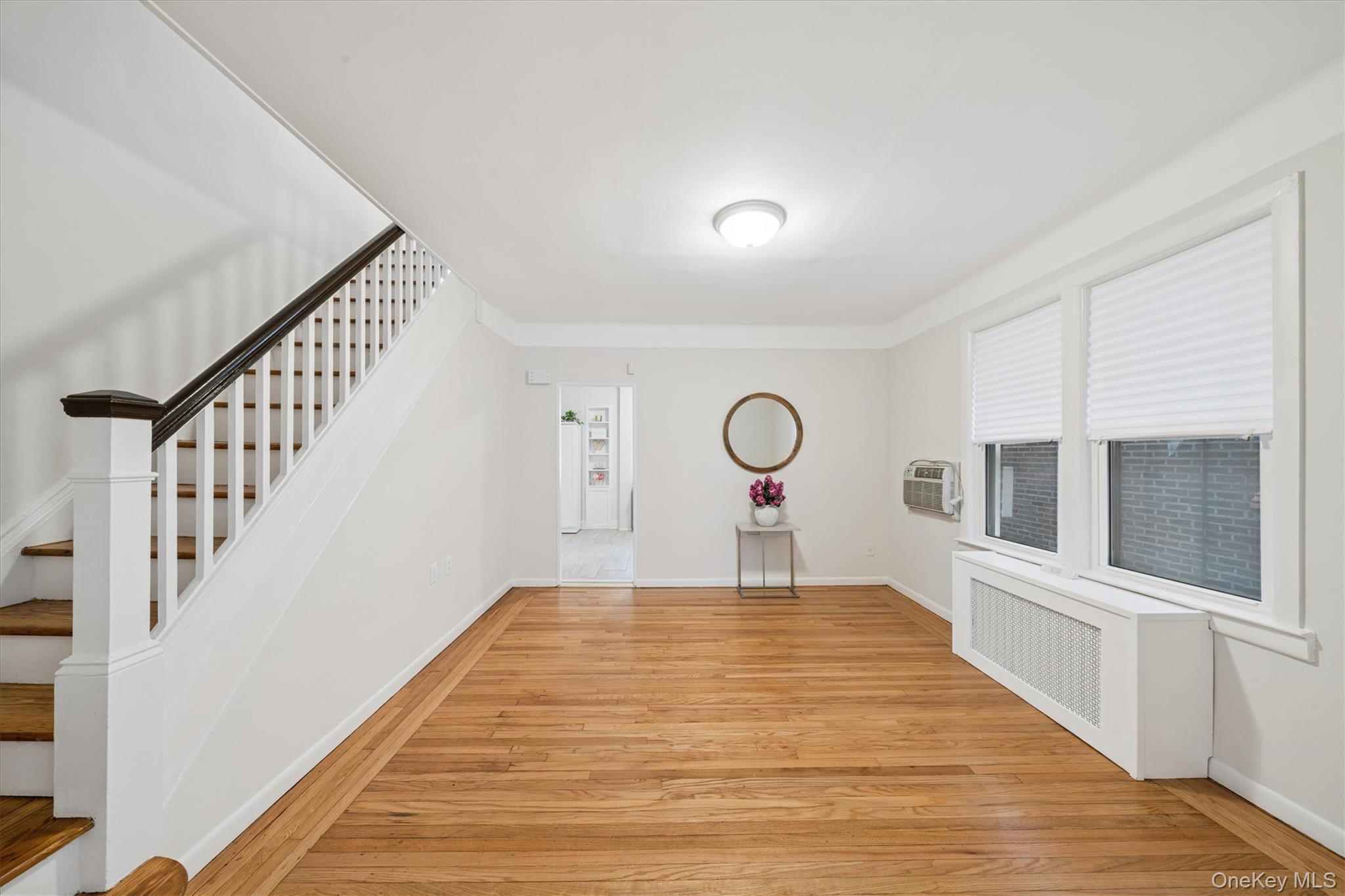 #6 photo, 119-41 27th Avenue, 法拉盛 Flushing , NY 11354