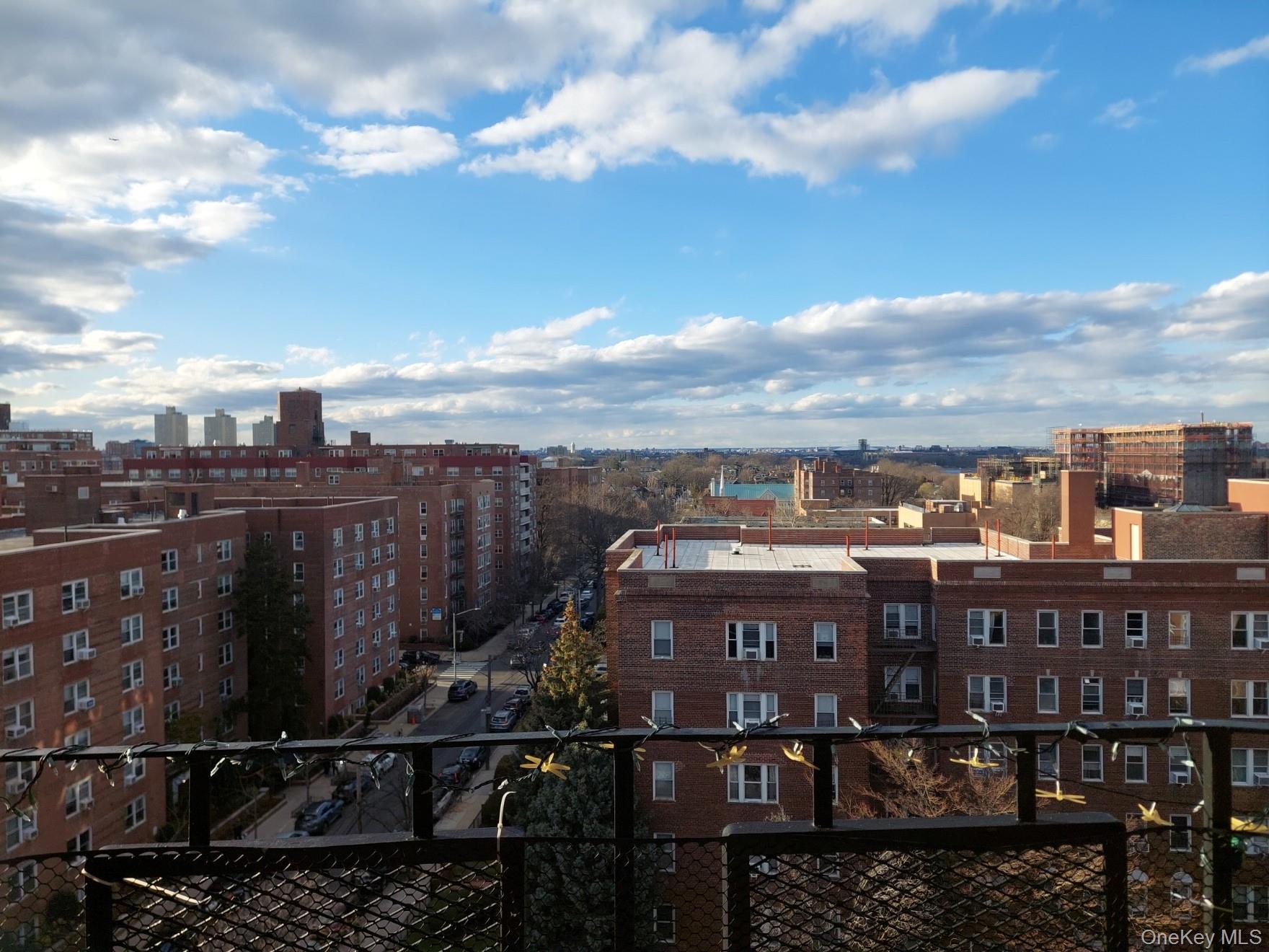 #1 photo, 72-35 112th Street, কুইন্‌স Forest Hills , NY 11375