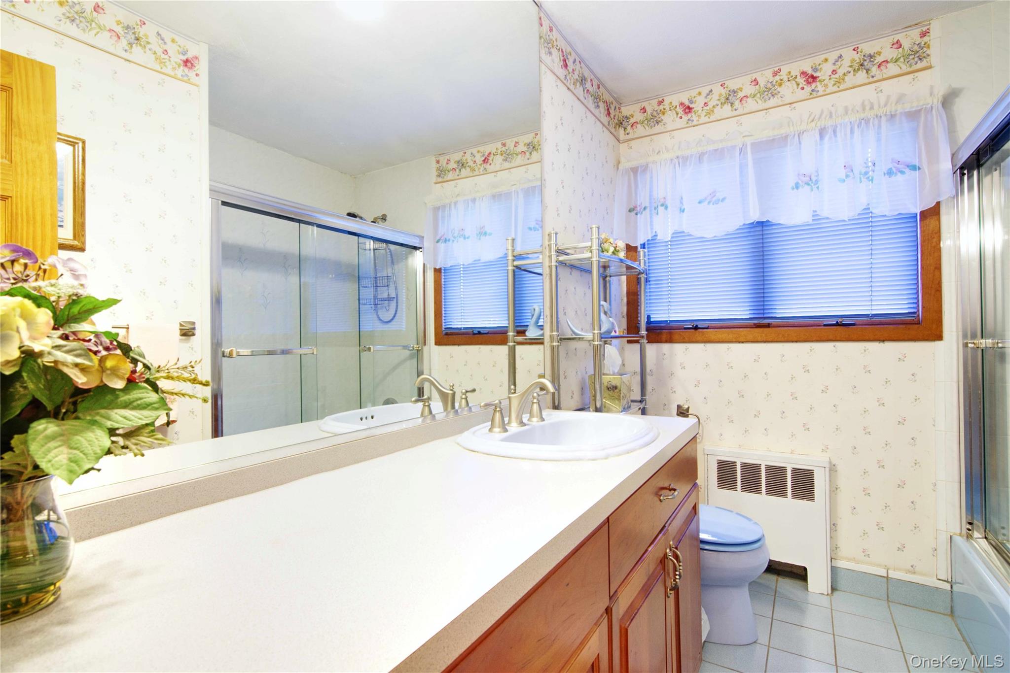 #13 photo, 146 East Drive, Massapequa , NY 11758