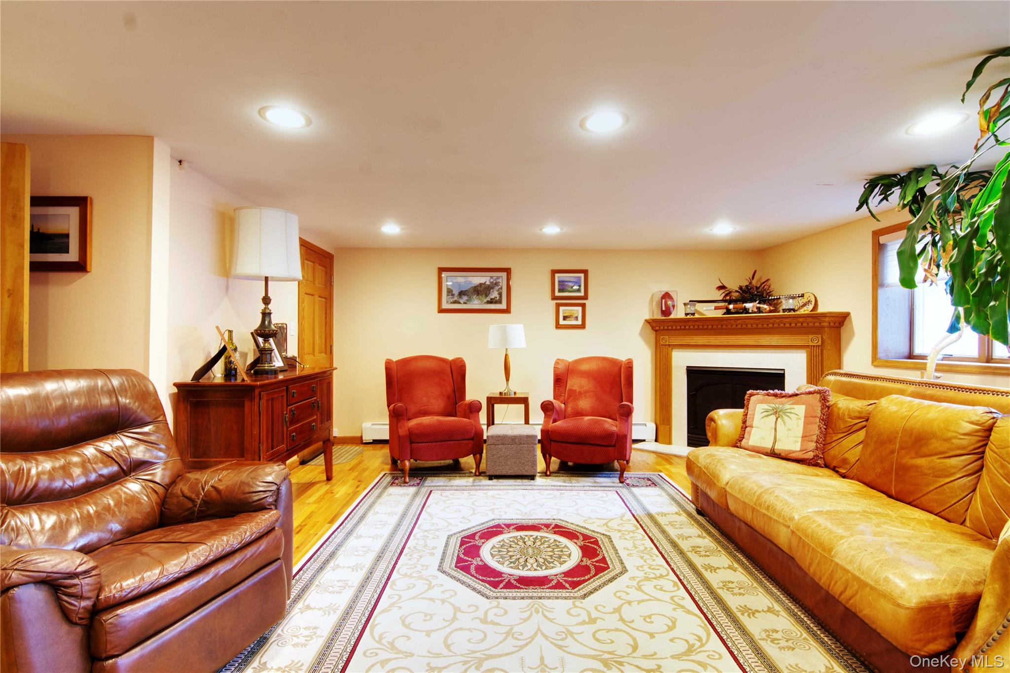 #16 photo, 146 East Drive, Massapequa , NY 11758