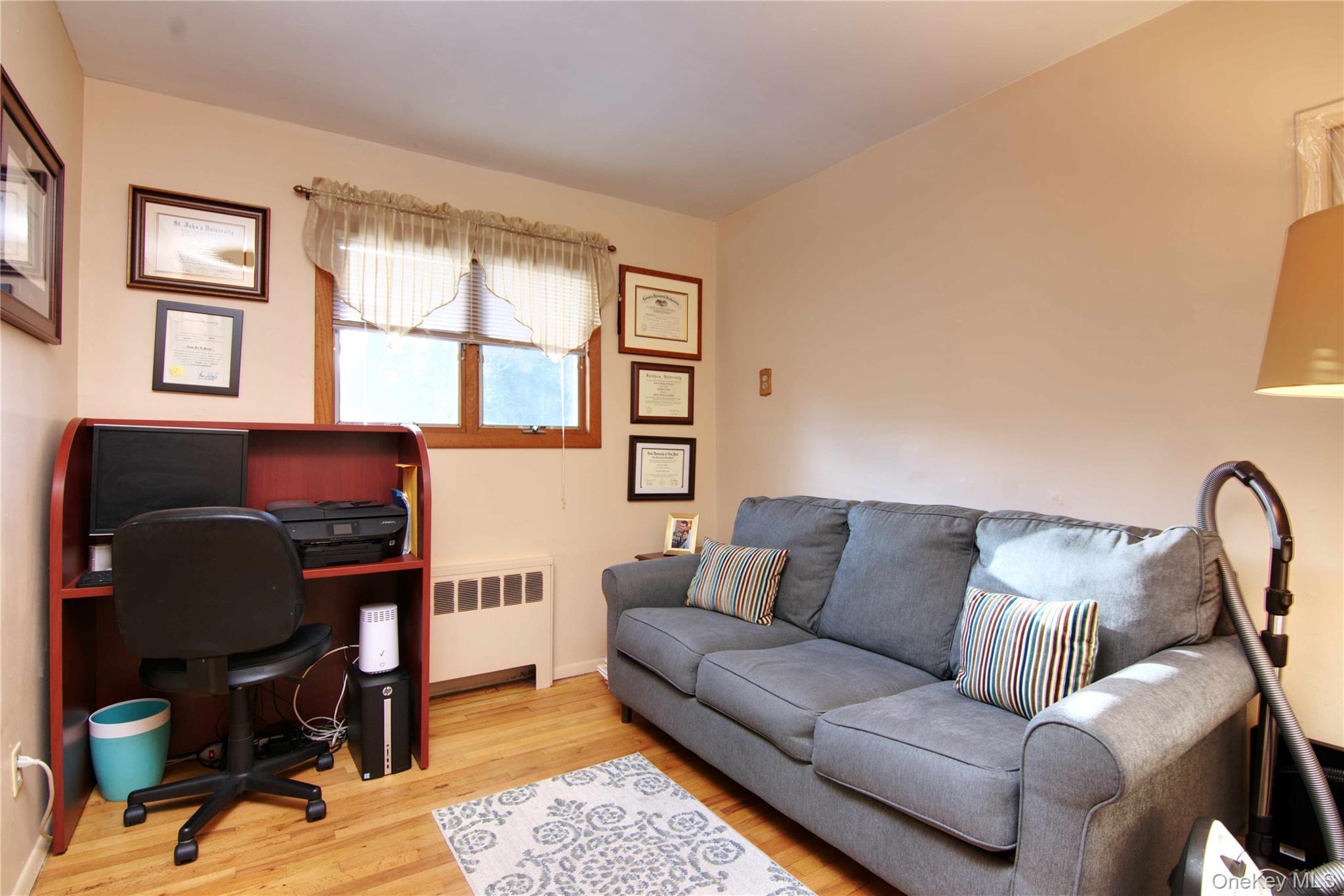 #20 photo, 146 East Drive, Massapequa , NY 11758