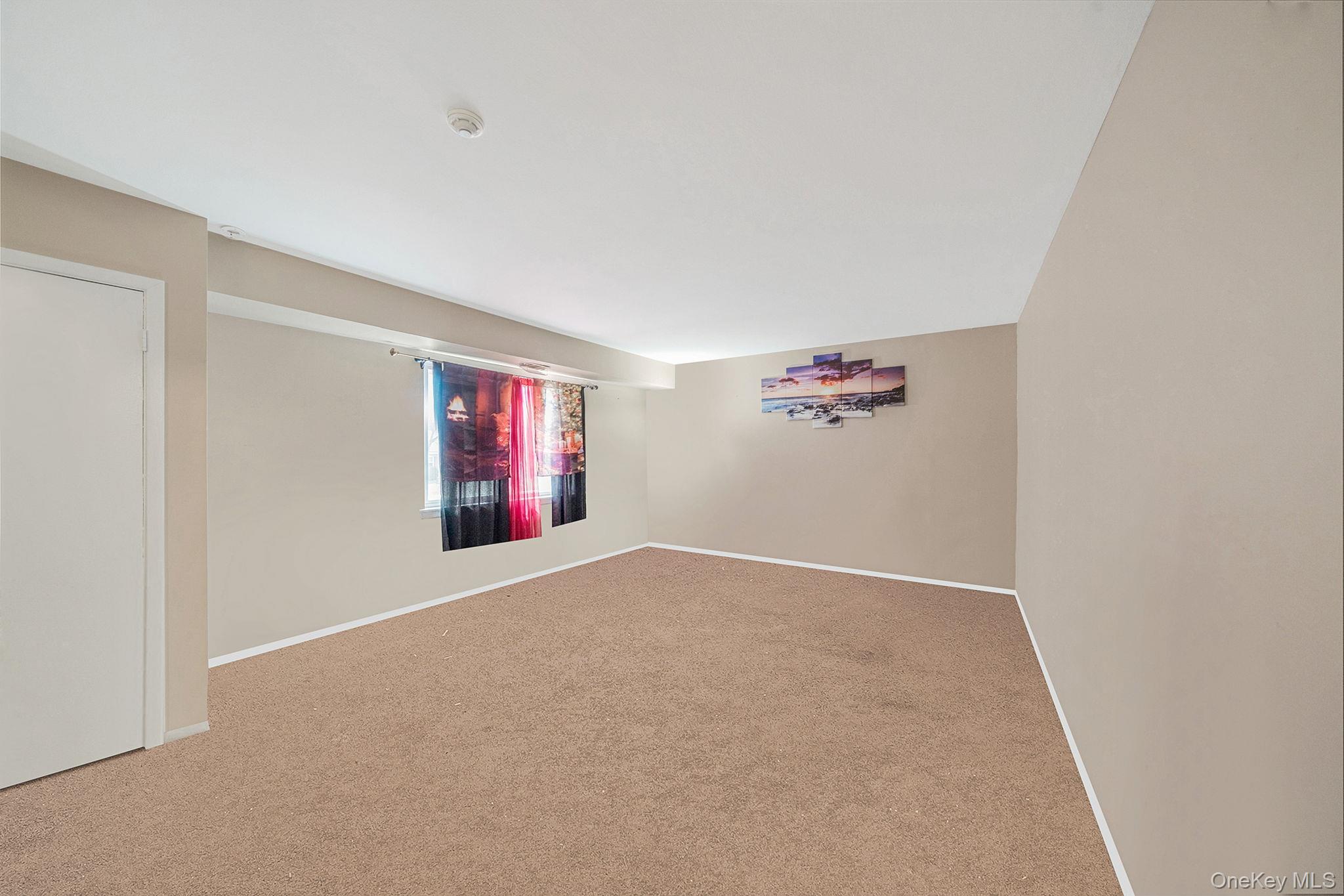 #18 photo, 222 Pointe Circle N, সাফোক কাউন্টি Coram , NY 11727