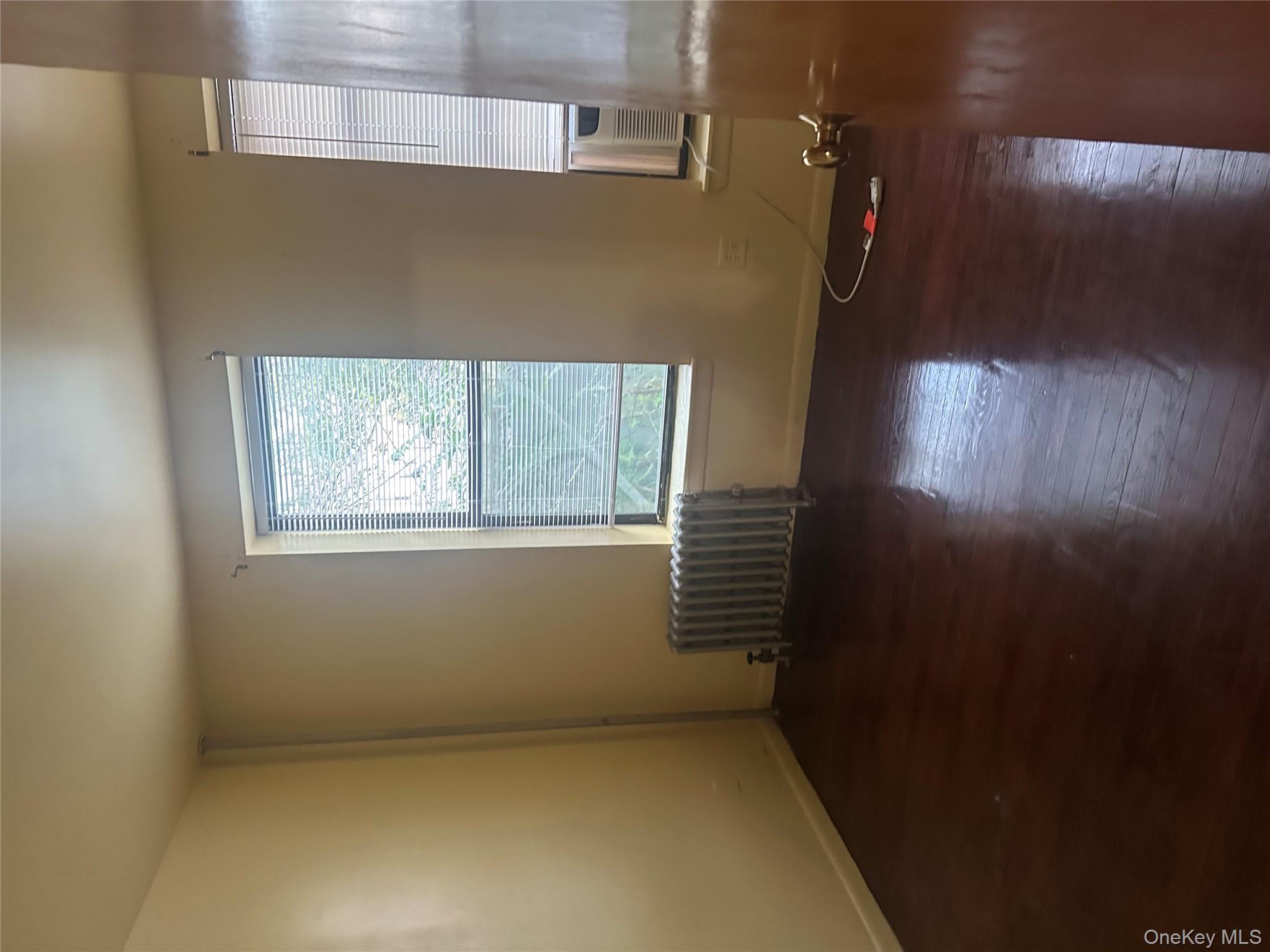 #2 photo, 928 Belmont Avenue, ব্রুকলিন Brooklyn , NY 11208