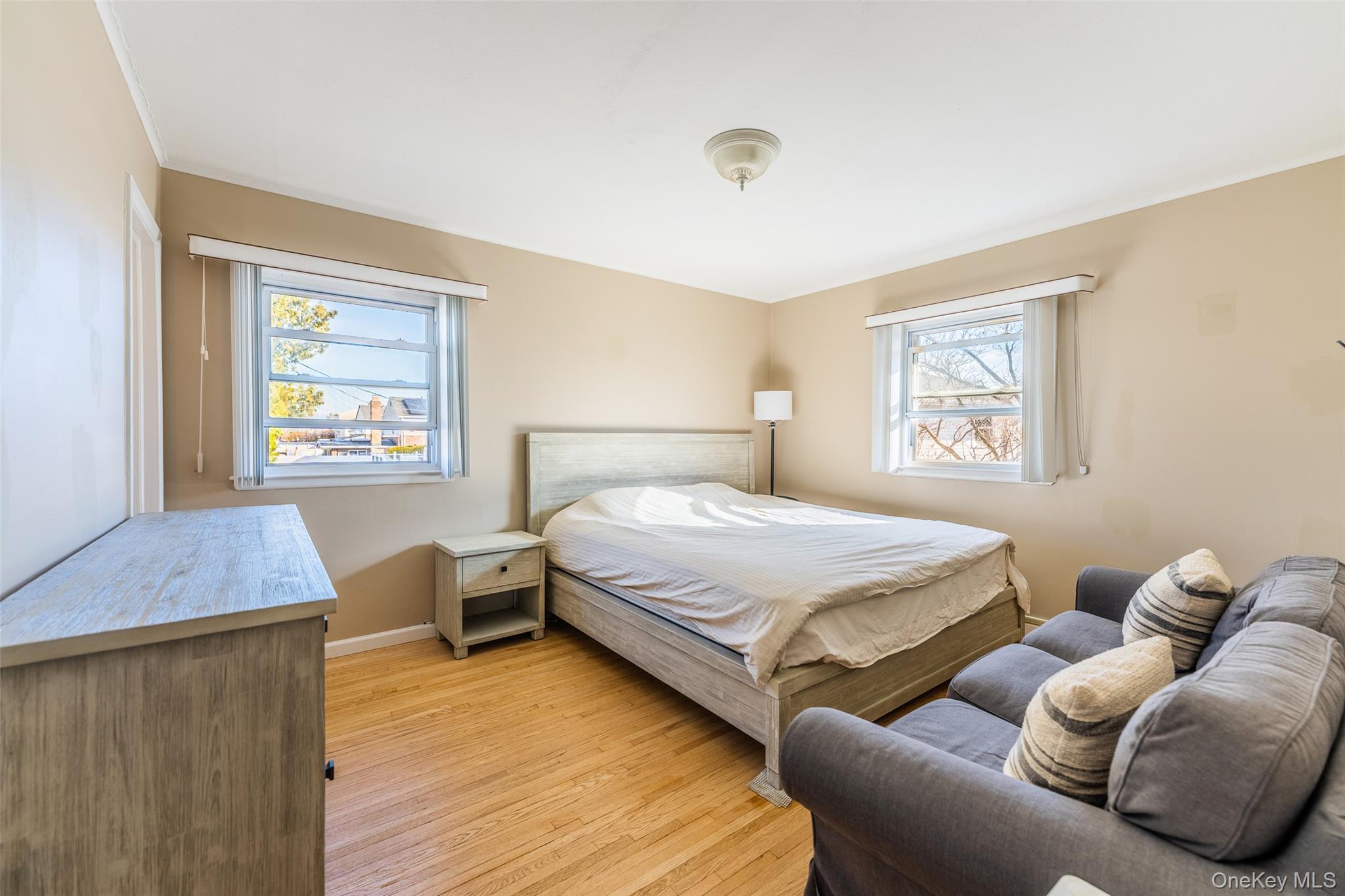 #19 photo, 22 Forest Drive, Plainview , NY 11803