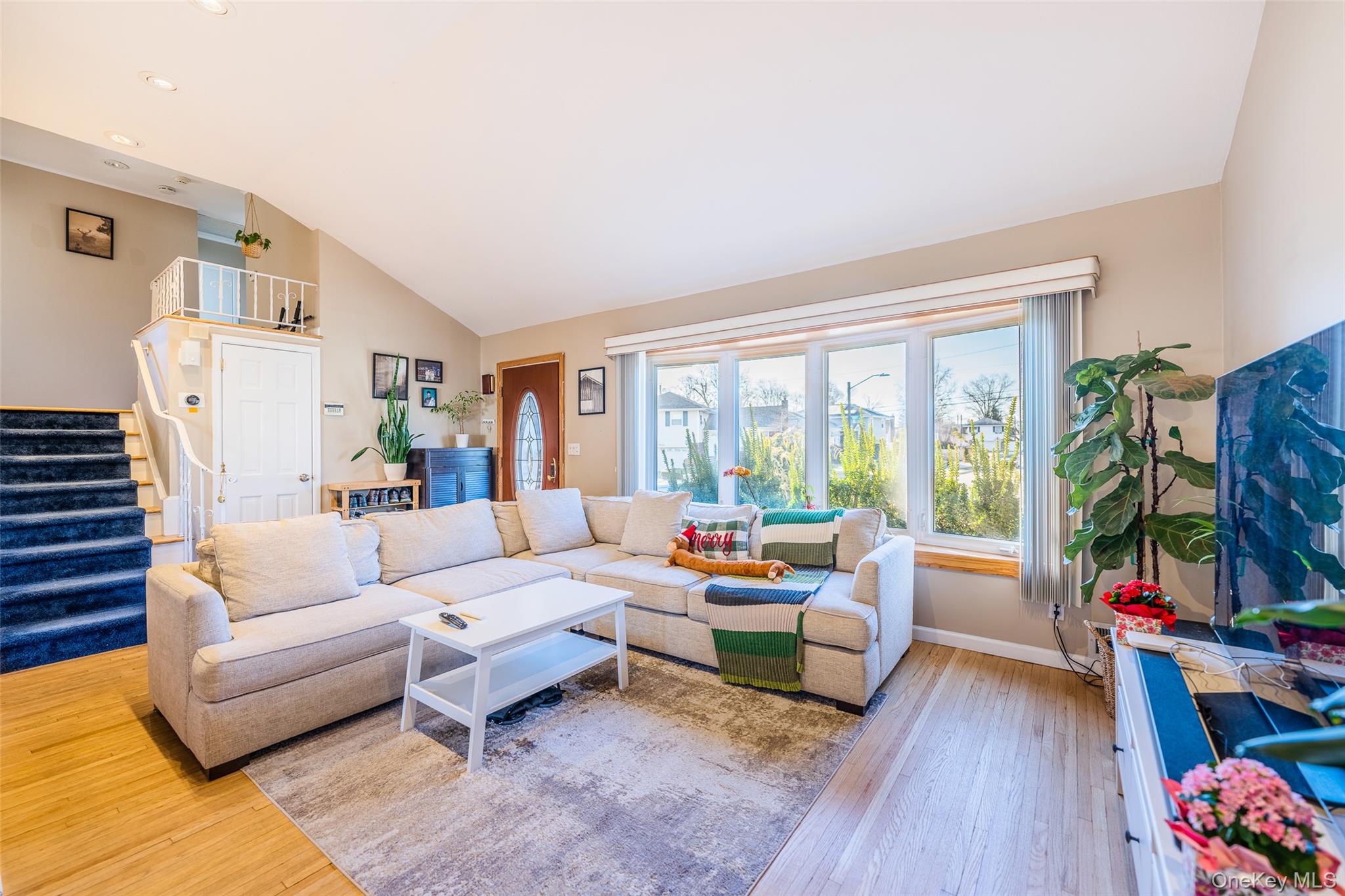 #6 photo, 22 Forest Drive, Plainview , NY 11803