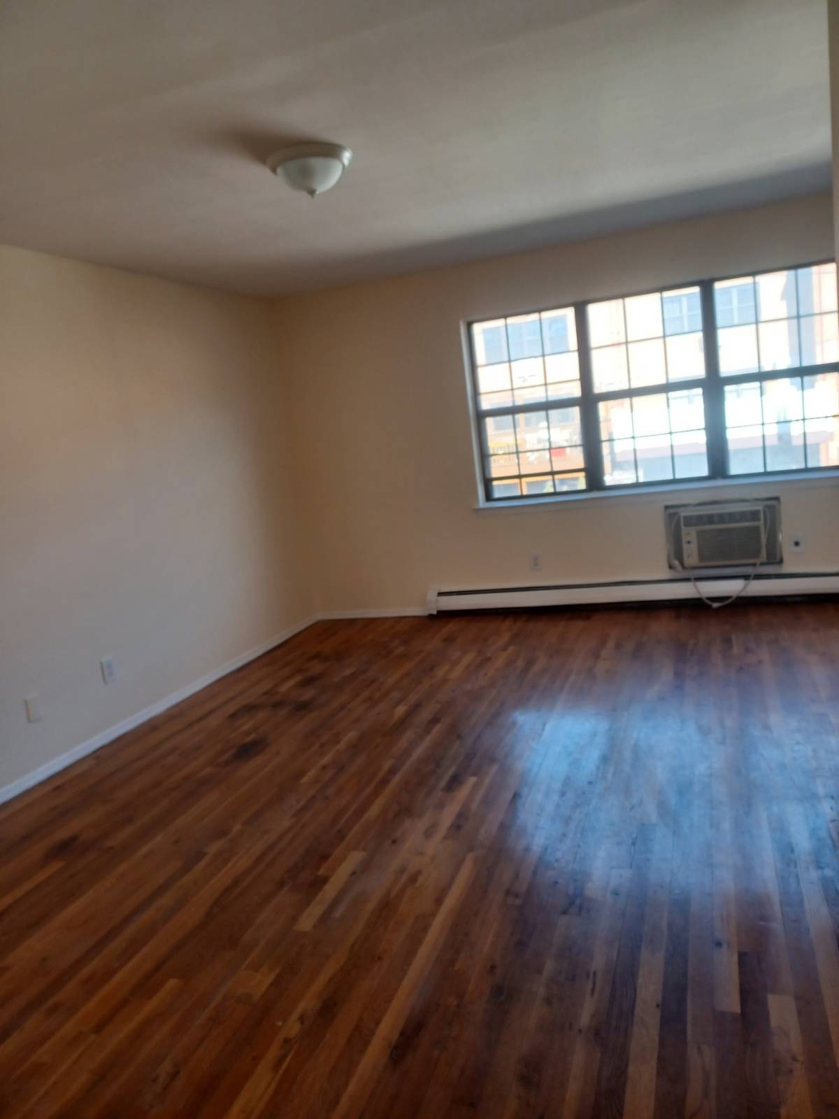 #3 photo, 156-00 78 Street, #1, কুইন্‌স Howard Beach , NY 11414