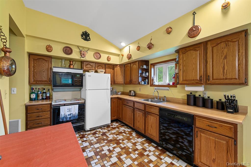 #13 photo, 1013 Cooley Road, Parksville , NY 12768