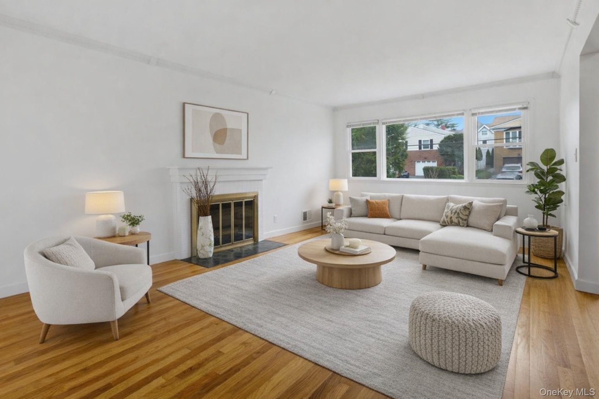 #3 photo, 73 Ewart Street, Scarsdale , NY 10583