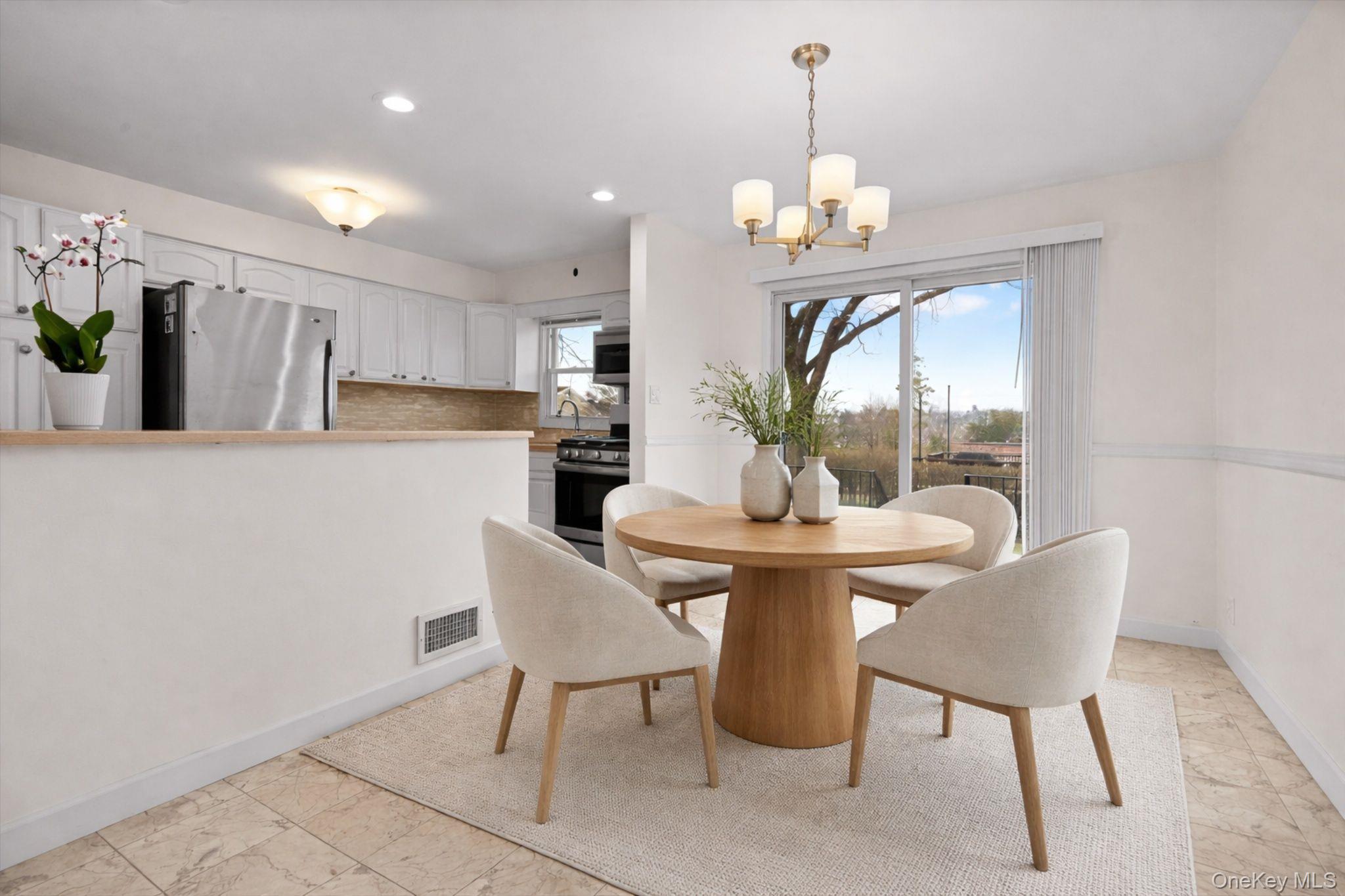 #7 photo, 73 Ewart Street, Scarsdale , NY 10583