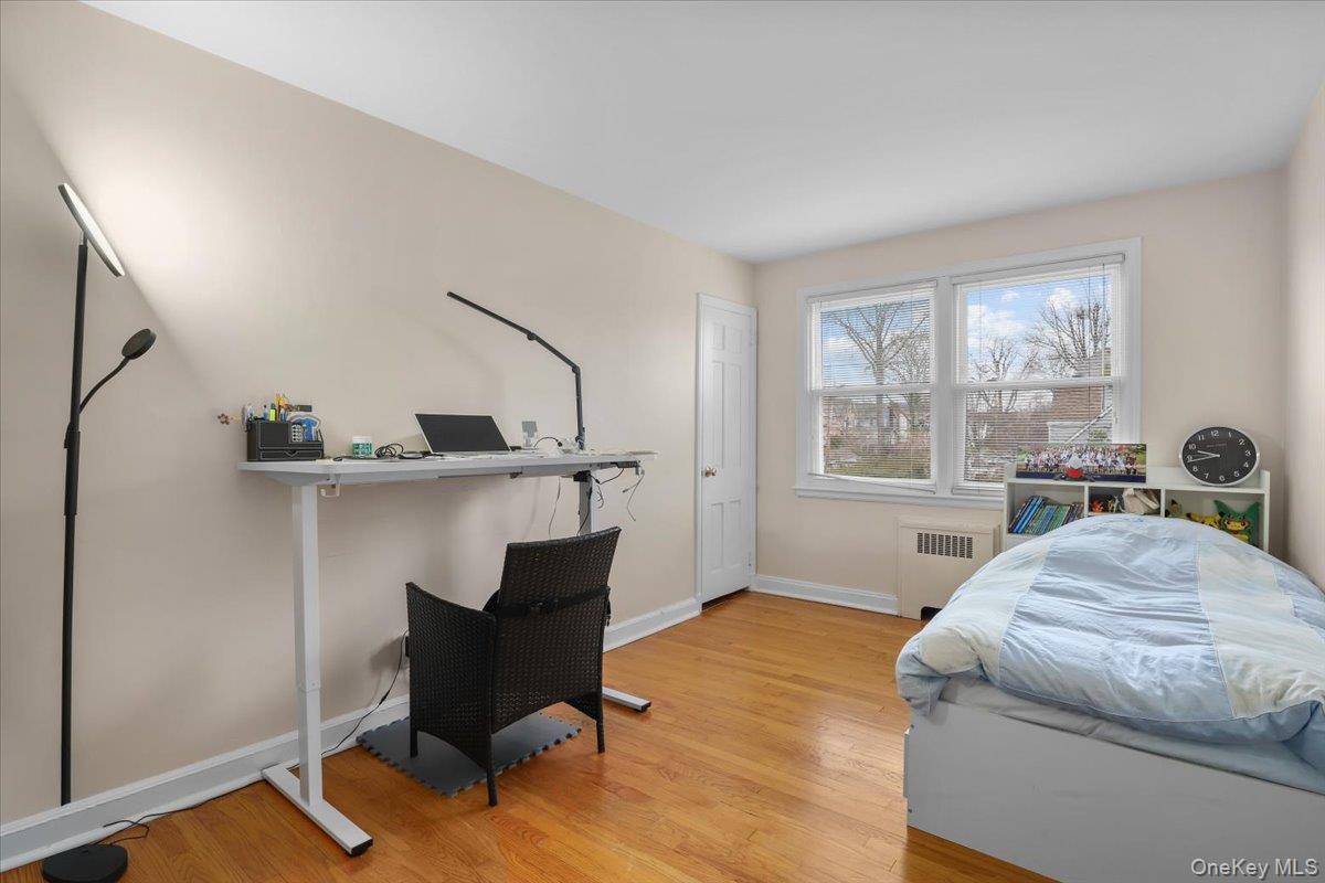 #17 photo, 10 Madison Road, Scarsdale , NY 10583