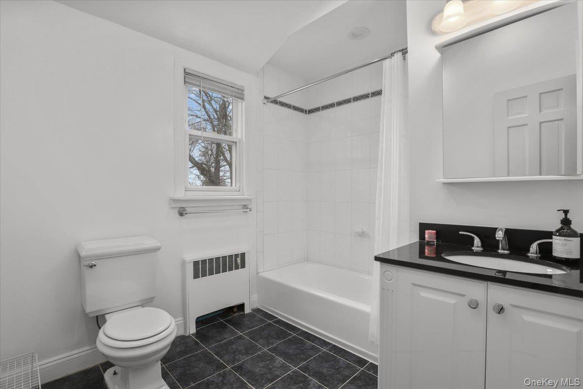 #19 photo, 10 Madison Road, Scarsdale , NY 10583