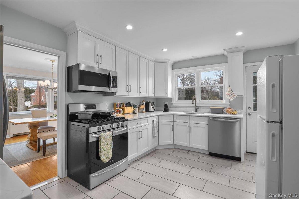 #9 photo, 10 Madison Road, Scarsdale , NY 10583