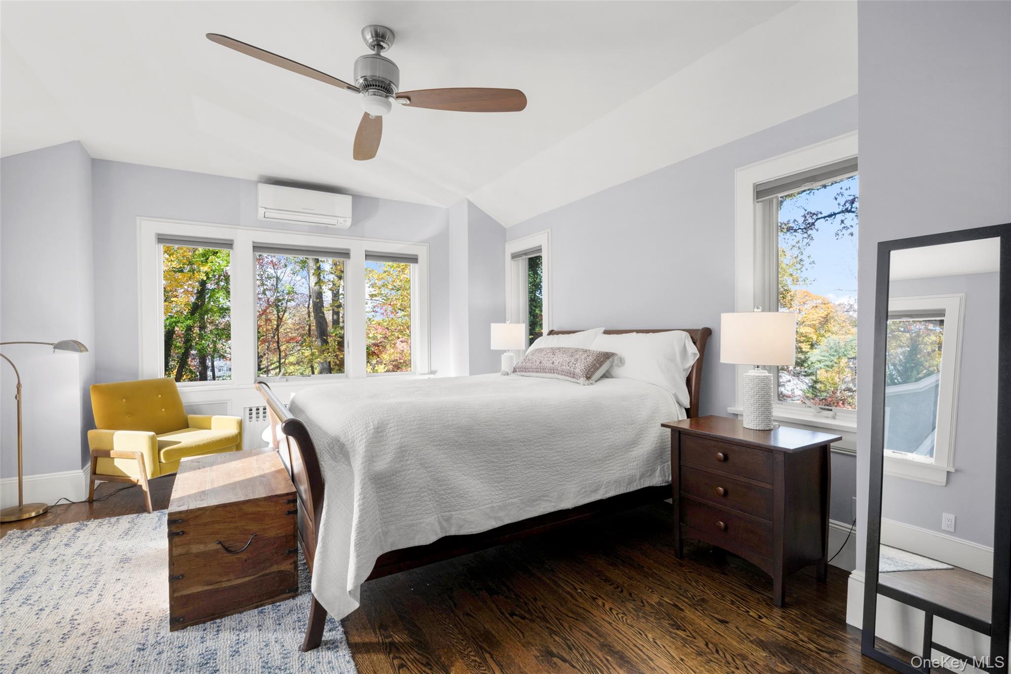 #16 photo, 75 Young Avenue, Pelham , NY 10803