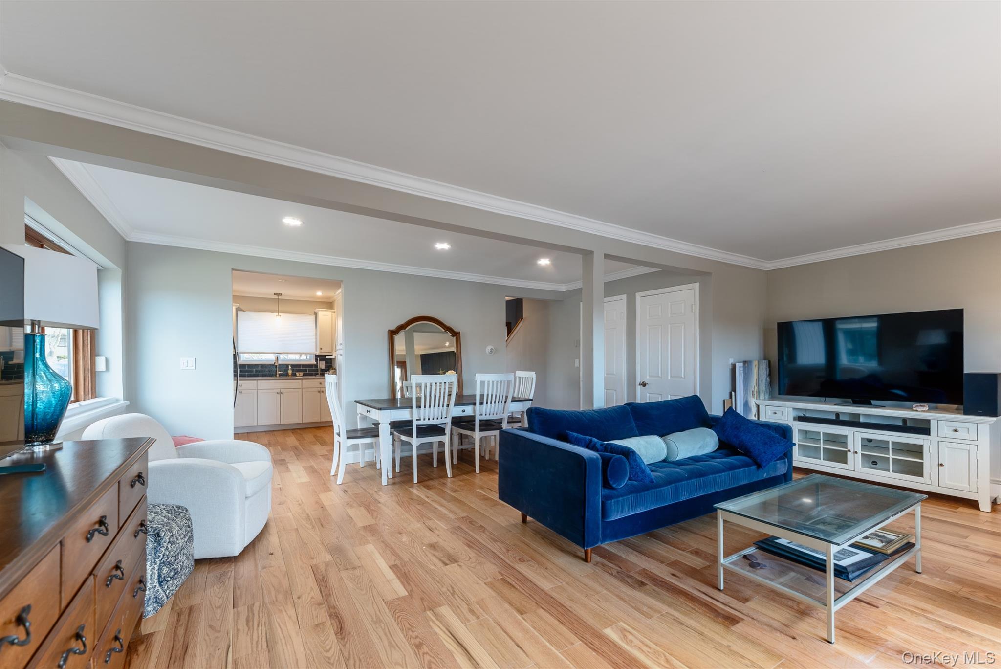 #13 photo, 10 Rondout Harbor, Port Ewen , NY 12466