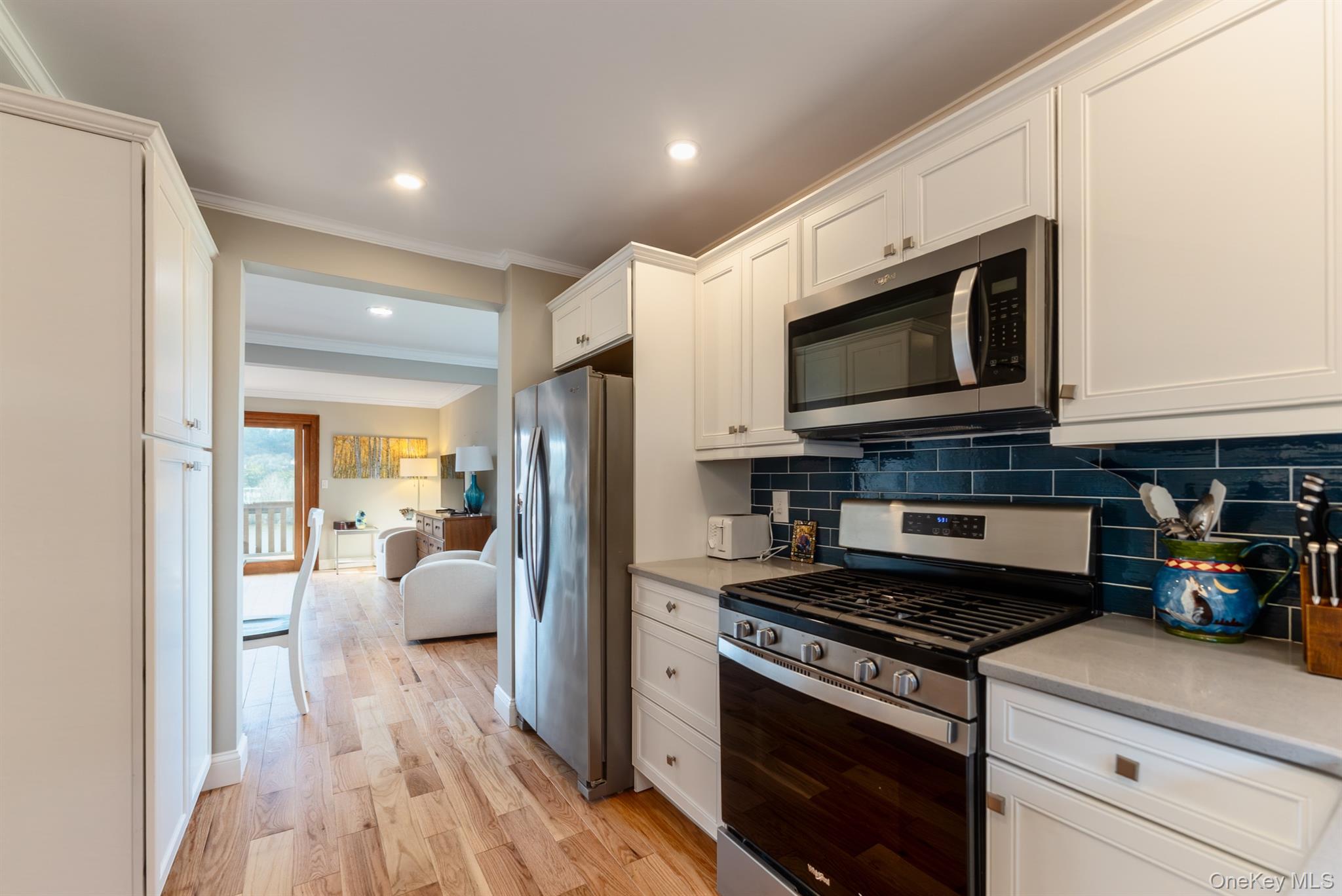 #8 photo, 10 Rondout Harbor, Port Ewen , NY 12466