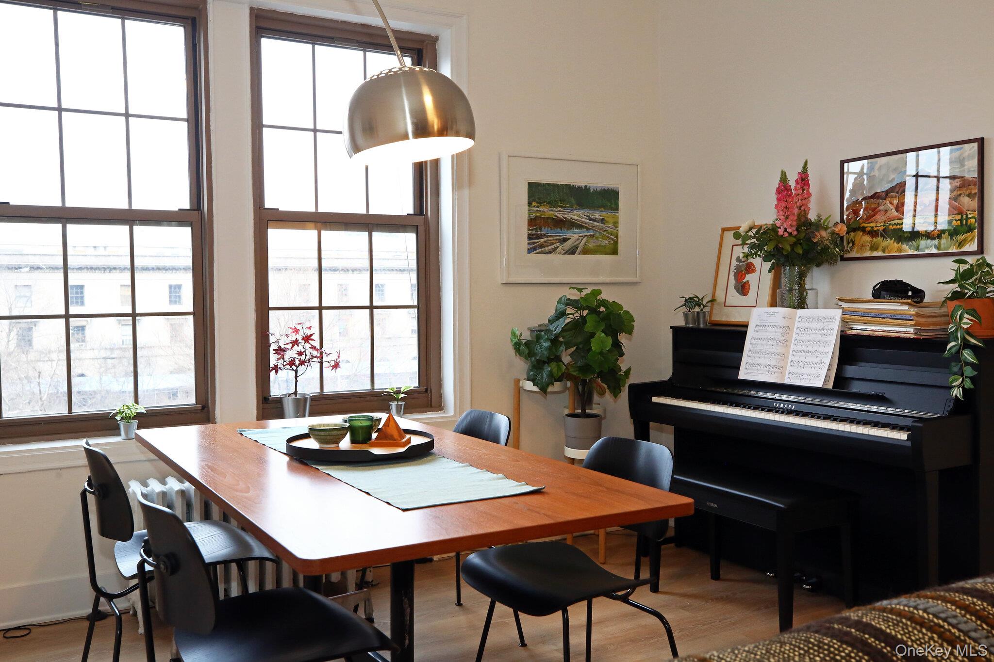 #1 photo, 1100 Grand Concourse, ব্রঙ্কস Bronx , NY 10456