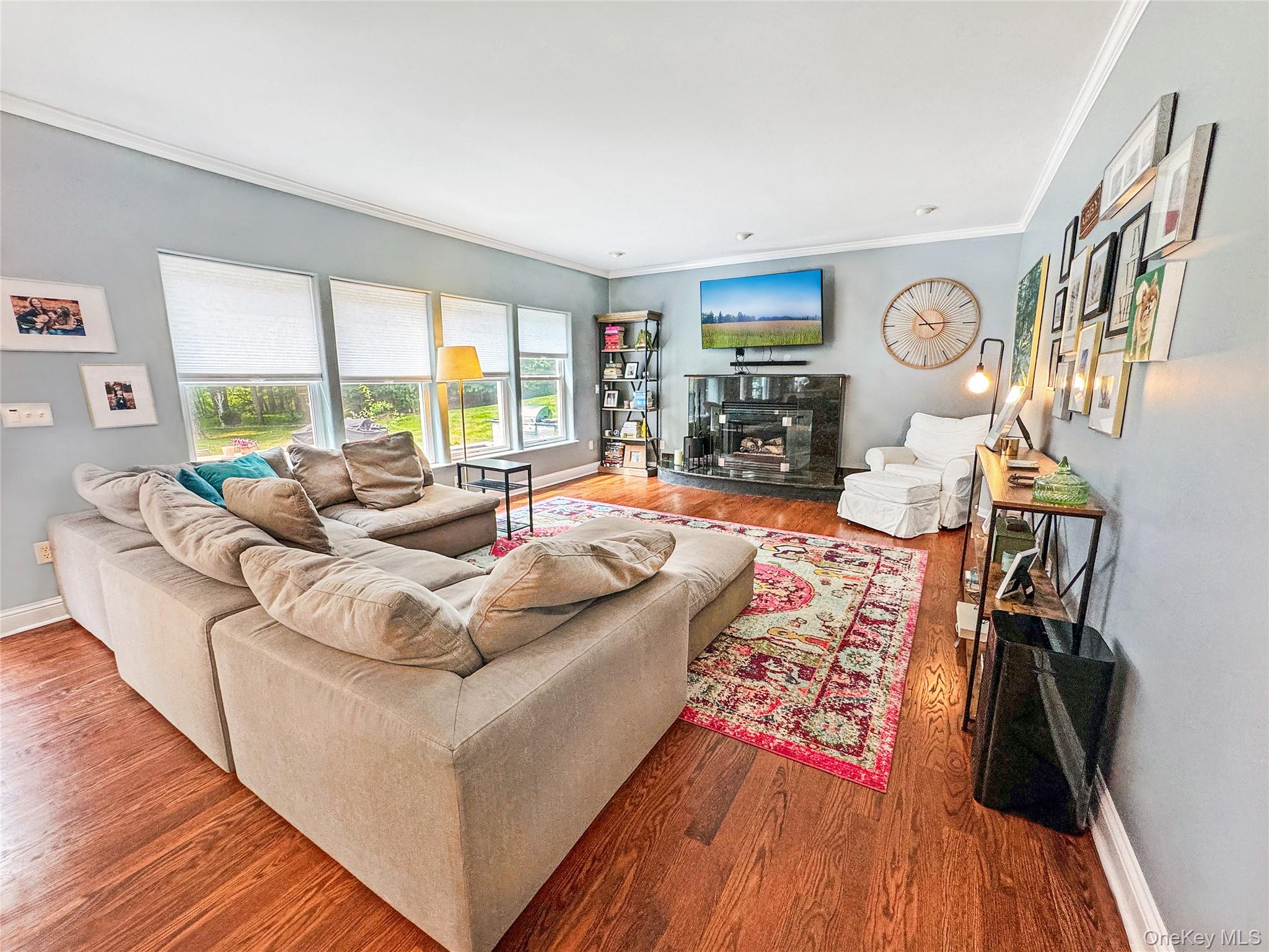 #10 photo, 115 Autumn Chase Drive, Hopewell Junction , NY 12533