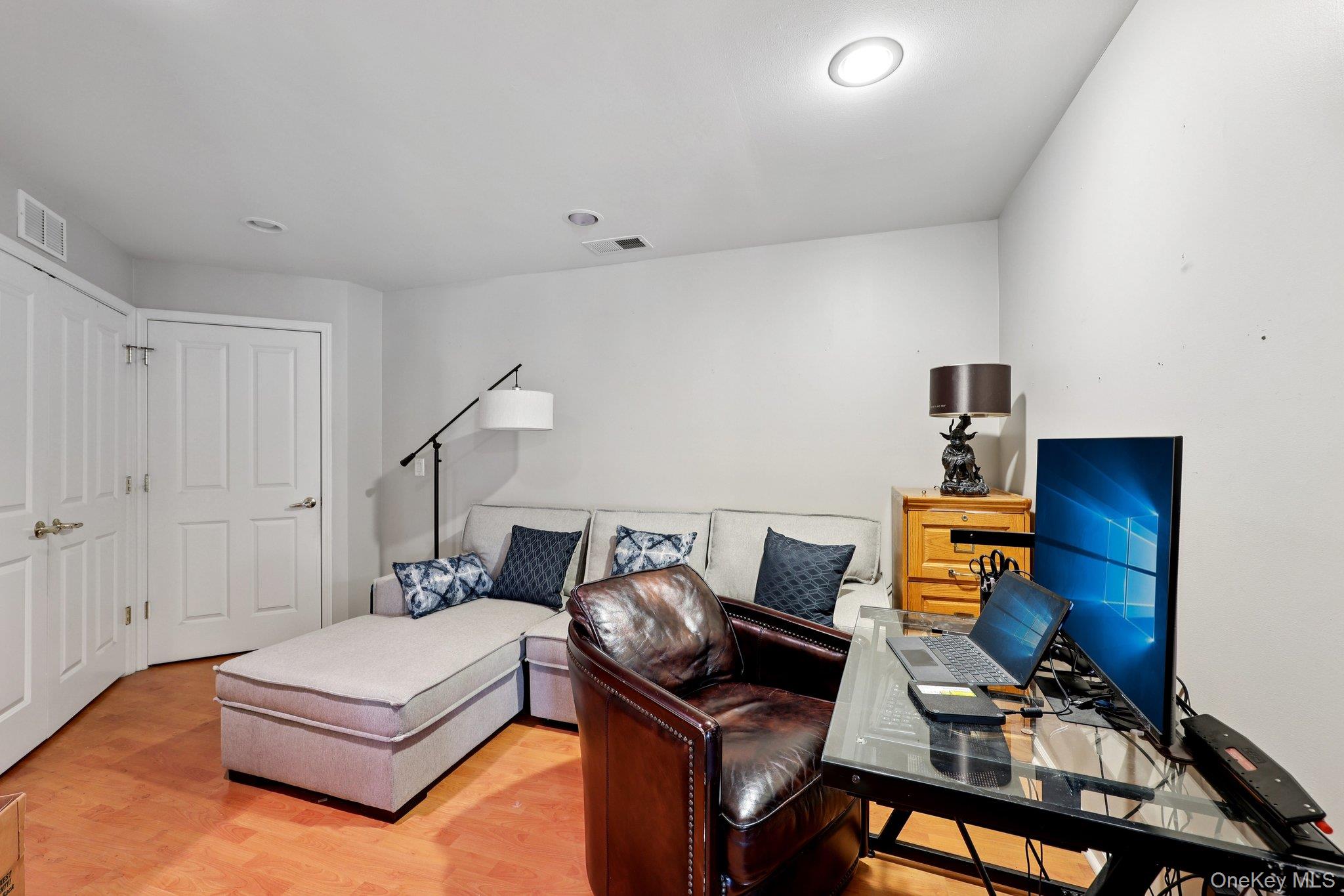 #10 photo, 1220 Round Pointe Drive, Haverstraw , NY 10927