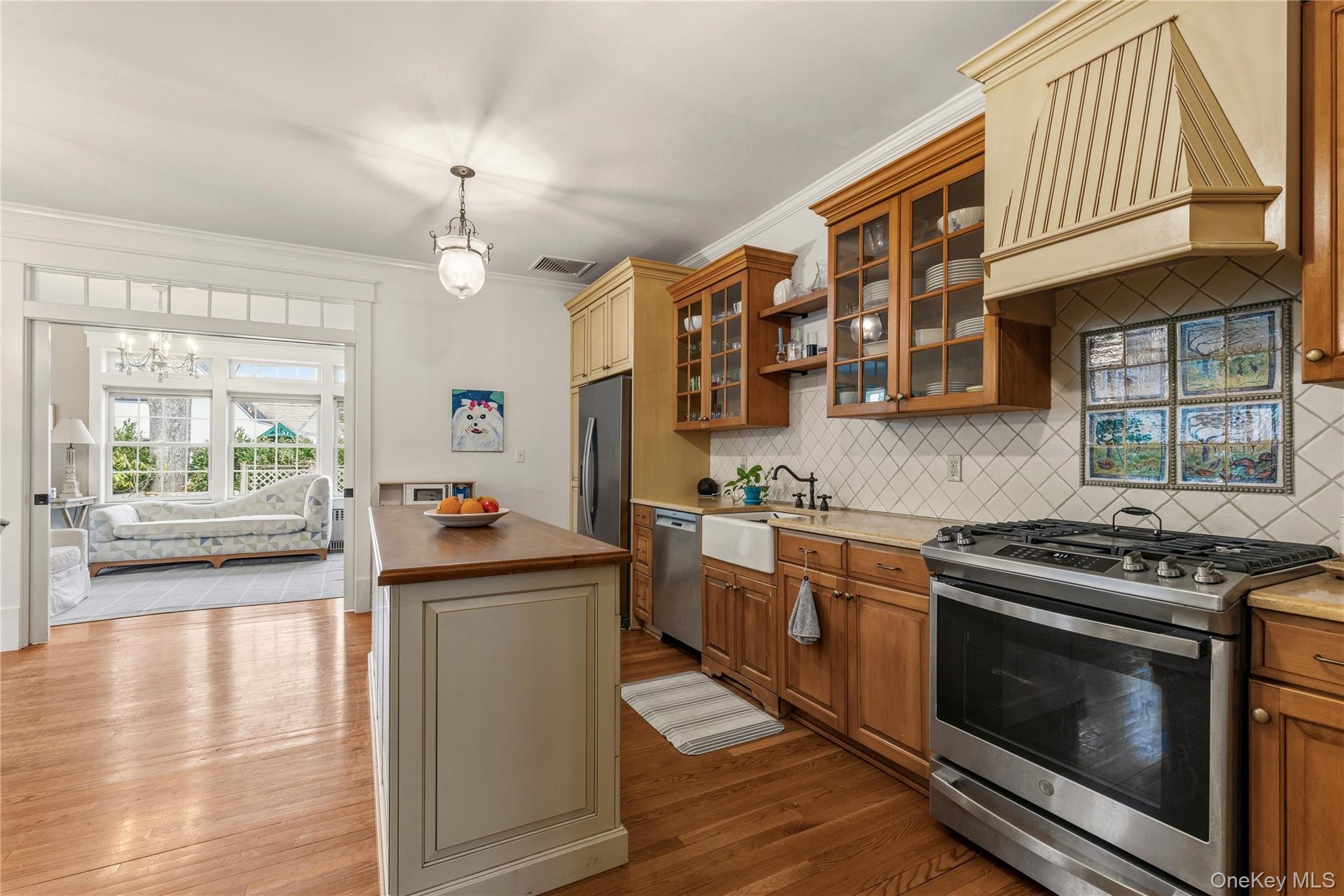 #10 photo, 47 Hillcrest Avenue, Larchmont , NY 10538