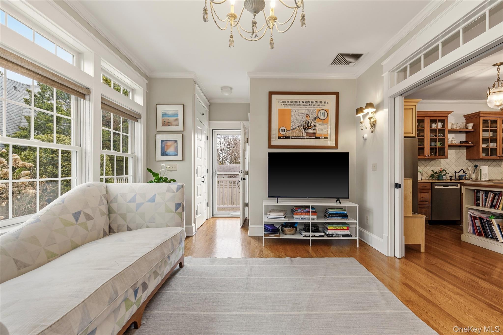 #14 photo, 47 Hillcrest Avenue, Larchmont , NY 10538