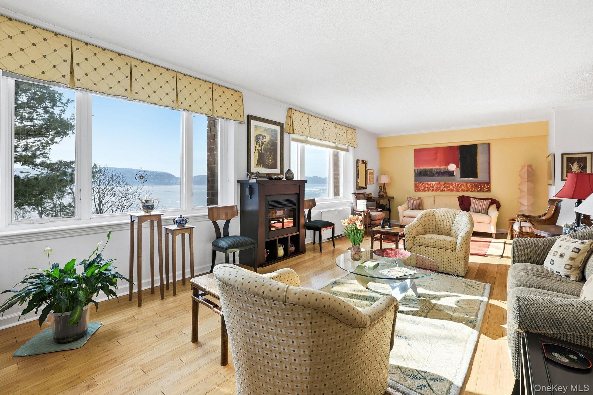 #8 photo, 16 Rockledge Avenue, Ossining , NY 10562