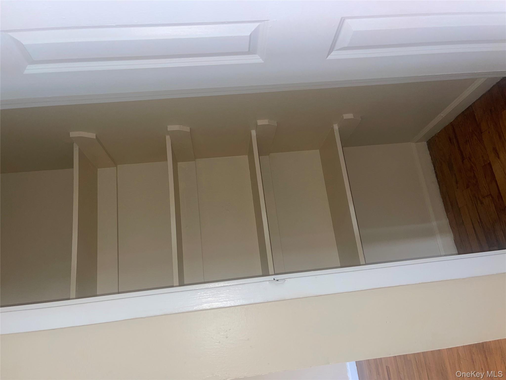 #9 photo, 405 Essex Street, ব্রুকলিন Brooklyn , NY 11208