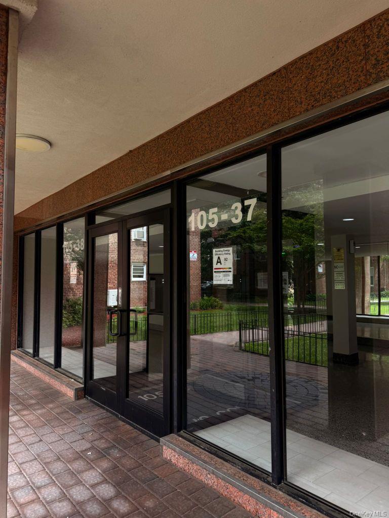 #3 photo, 105-37 65th Avenue, 뉴욕퀸즈 Forest Hills , NY 11375