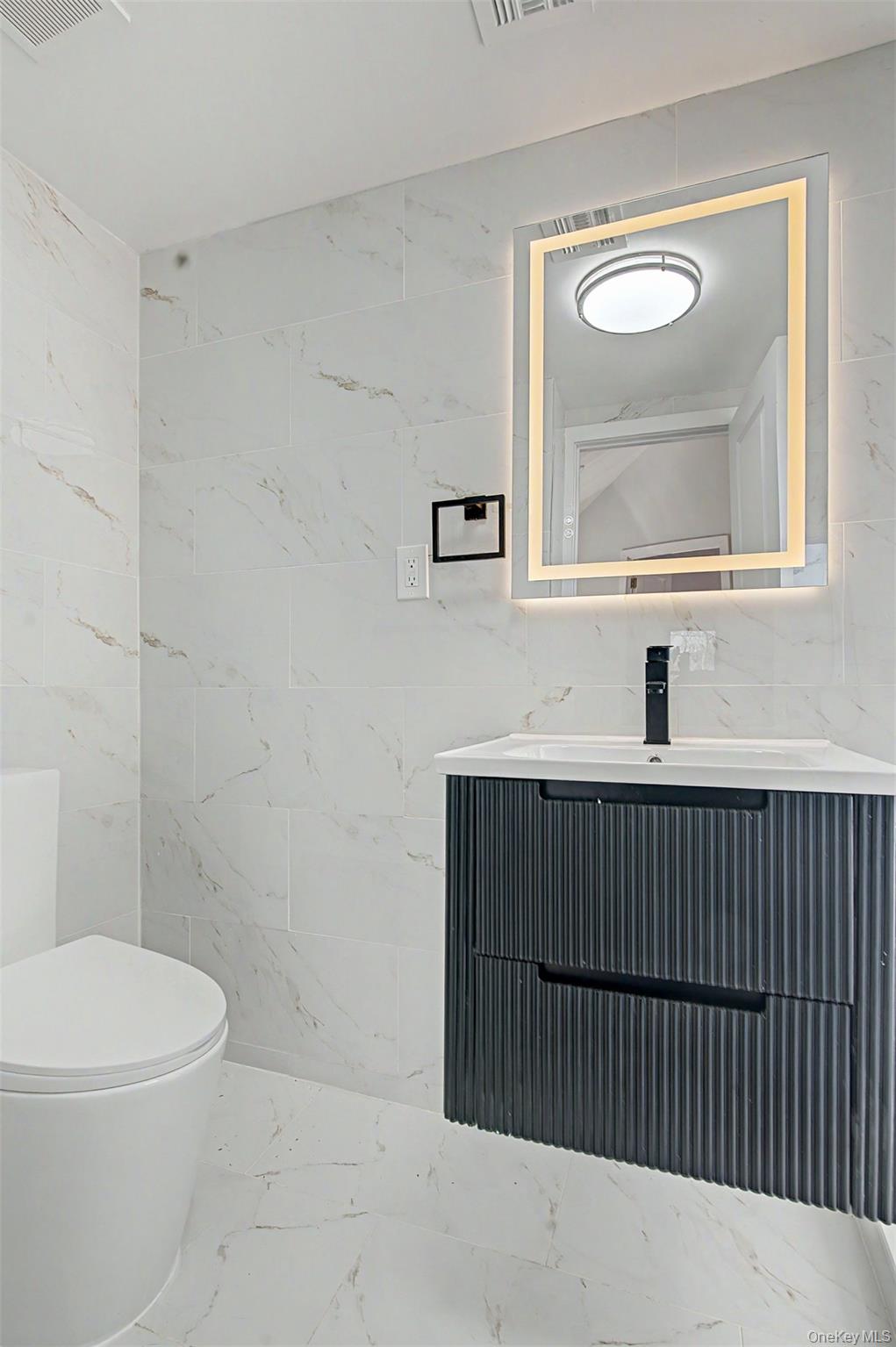 #18 photo, 19 West side Avenue, 東長島 海湾 Bay Shore , NY 11706