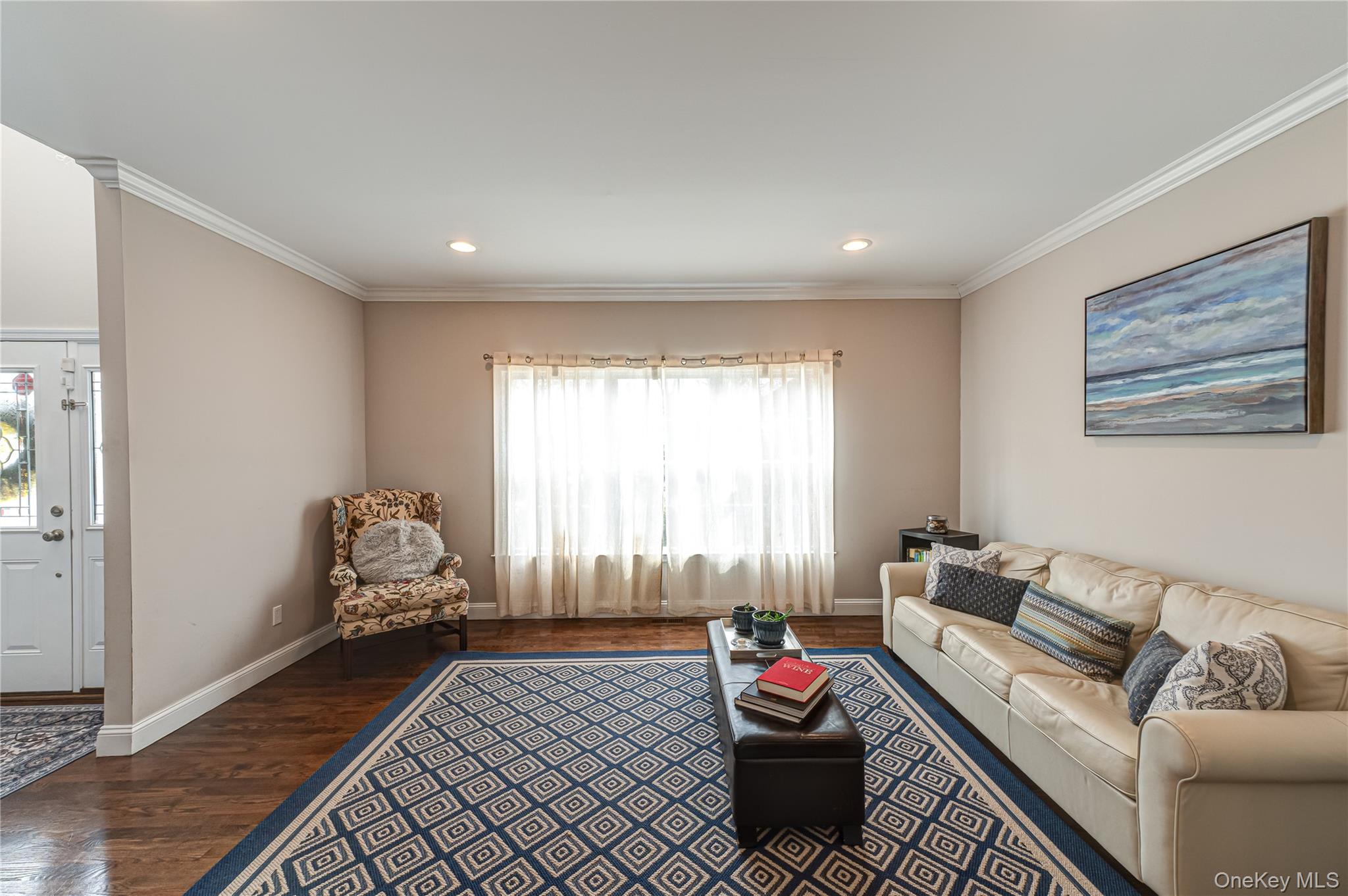 #4 photo, 456 Pine Acres Boulevard, সাফোক কাউন্টি Brightwaters , NY 11718