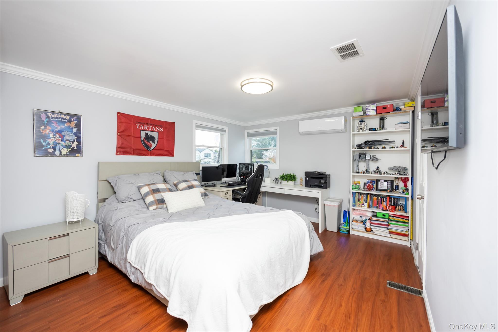 #8 photo, 15 Alexander Drive, Syosset , NY 11791