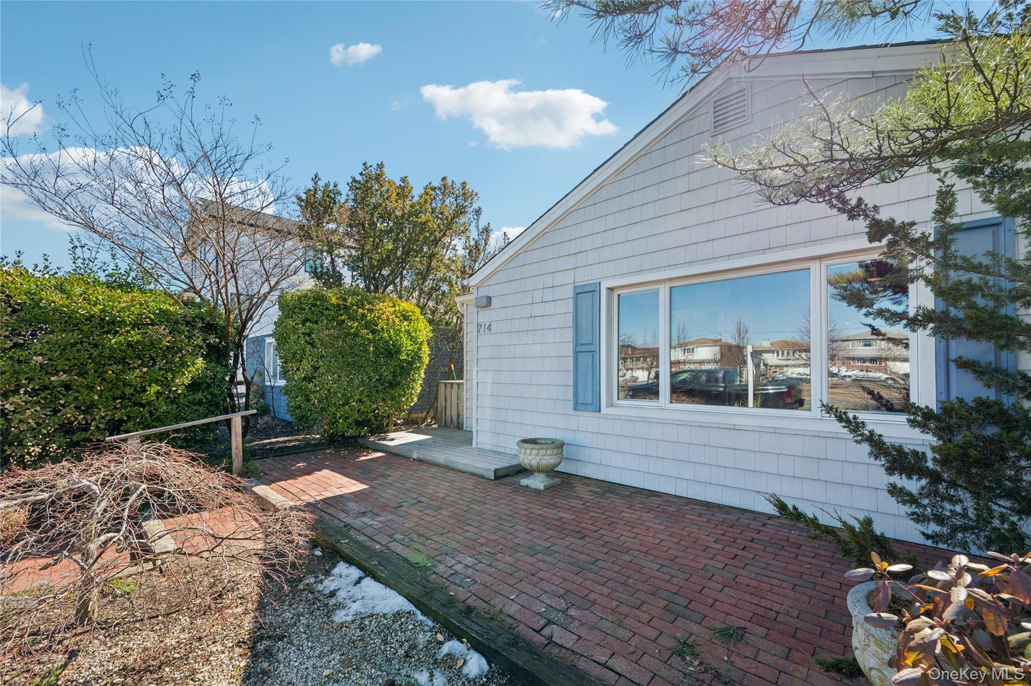 #20 photo, 714 park ave, Long Beach , NY 11561