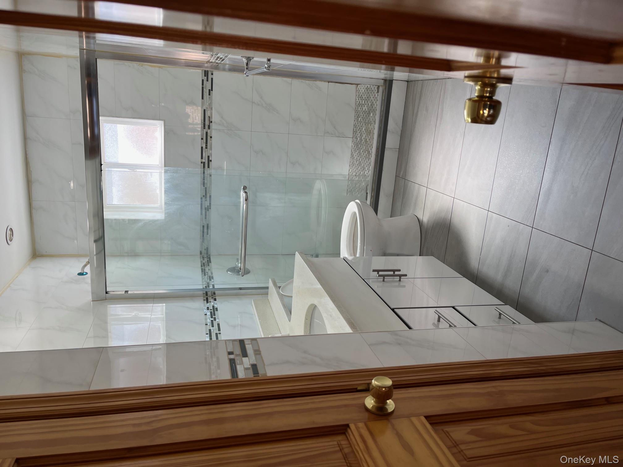 #15 photo, 70-10 172nd Street, Fresh Meadows , NY 11365