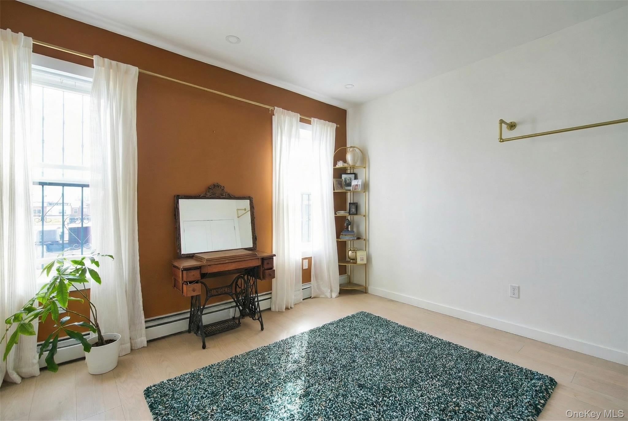 #13 photo, 837 E 49th Street, ব্রুকলিন Brooklyn , NY 11203