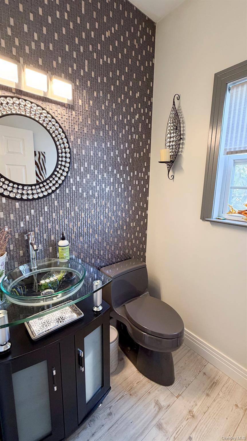 #12 photo, 110 Willow Wood Drive, Oakdale , NY 11769