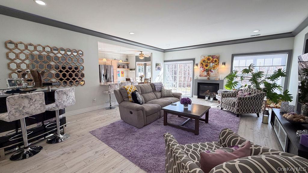 #3 photo, 110 Willow Wood Drive, Oakdale , NY 11769