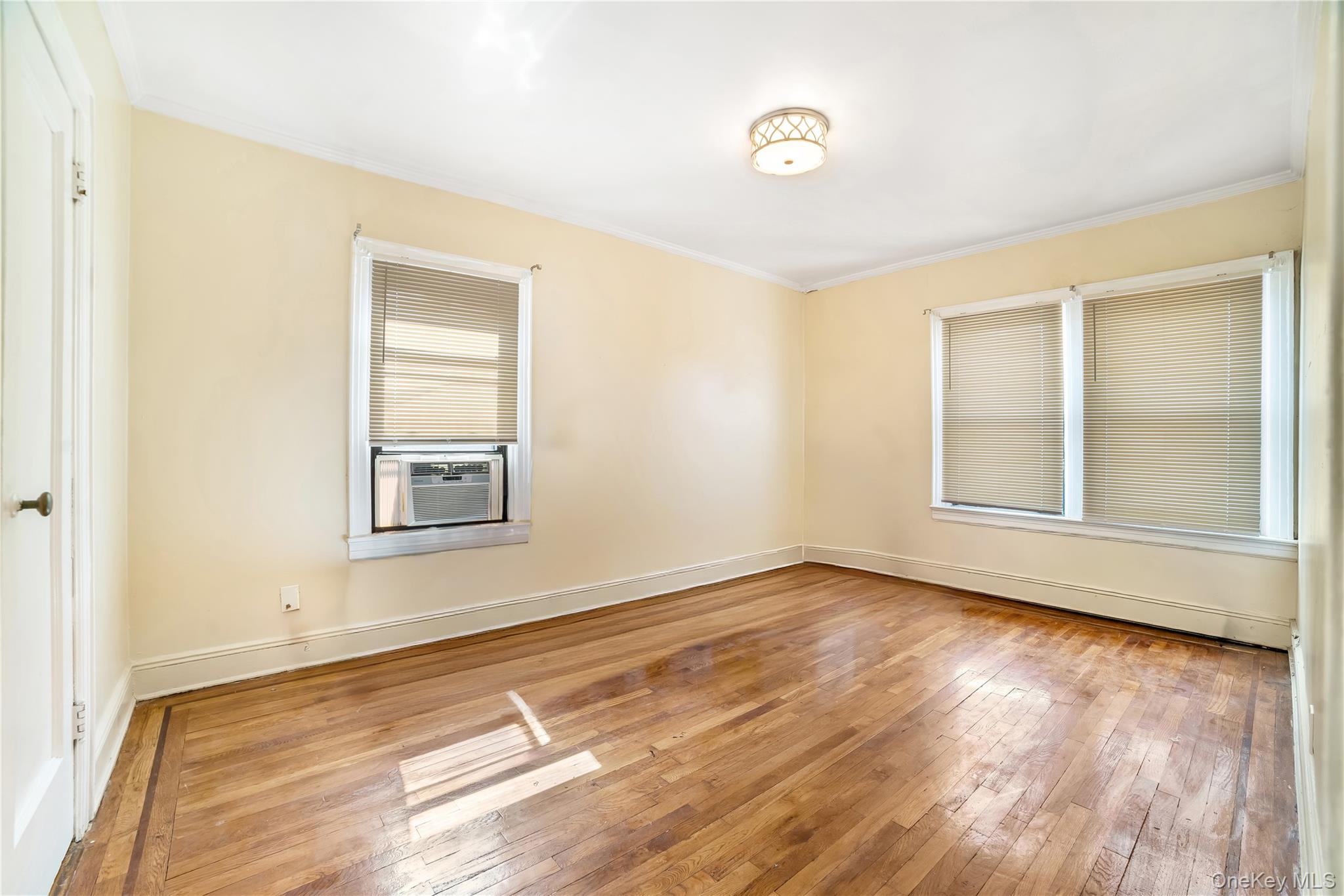 #11 photo, 119-23 177th Place, কুইন্‌স Saint Albans , NY 11434