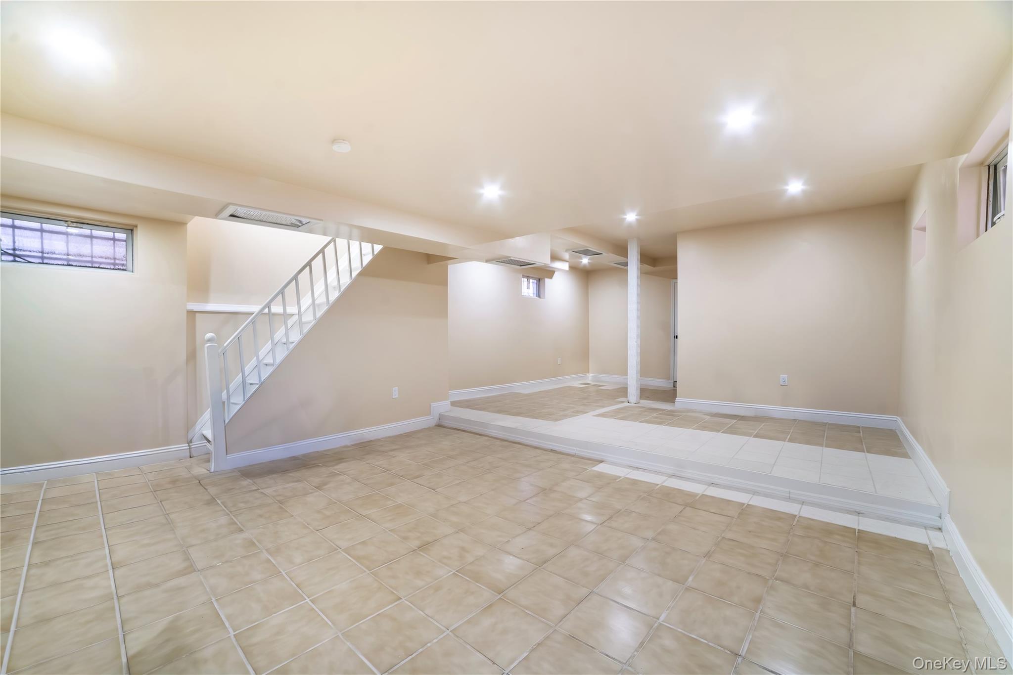 #16 photo, 119-23 177th Place, কুইন্‌স Saint Albans , NY 11434