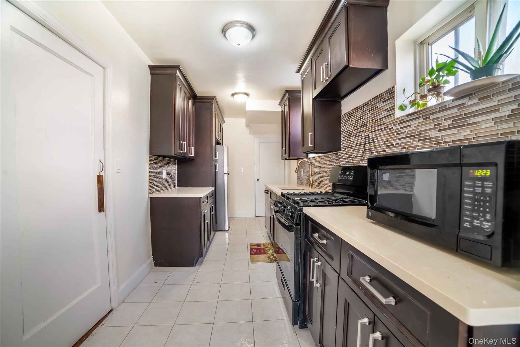 #7 photo, 119-23 177th Place, কুইন্‌স Saint Albans , NY 11434