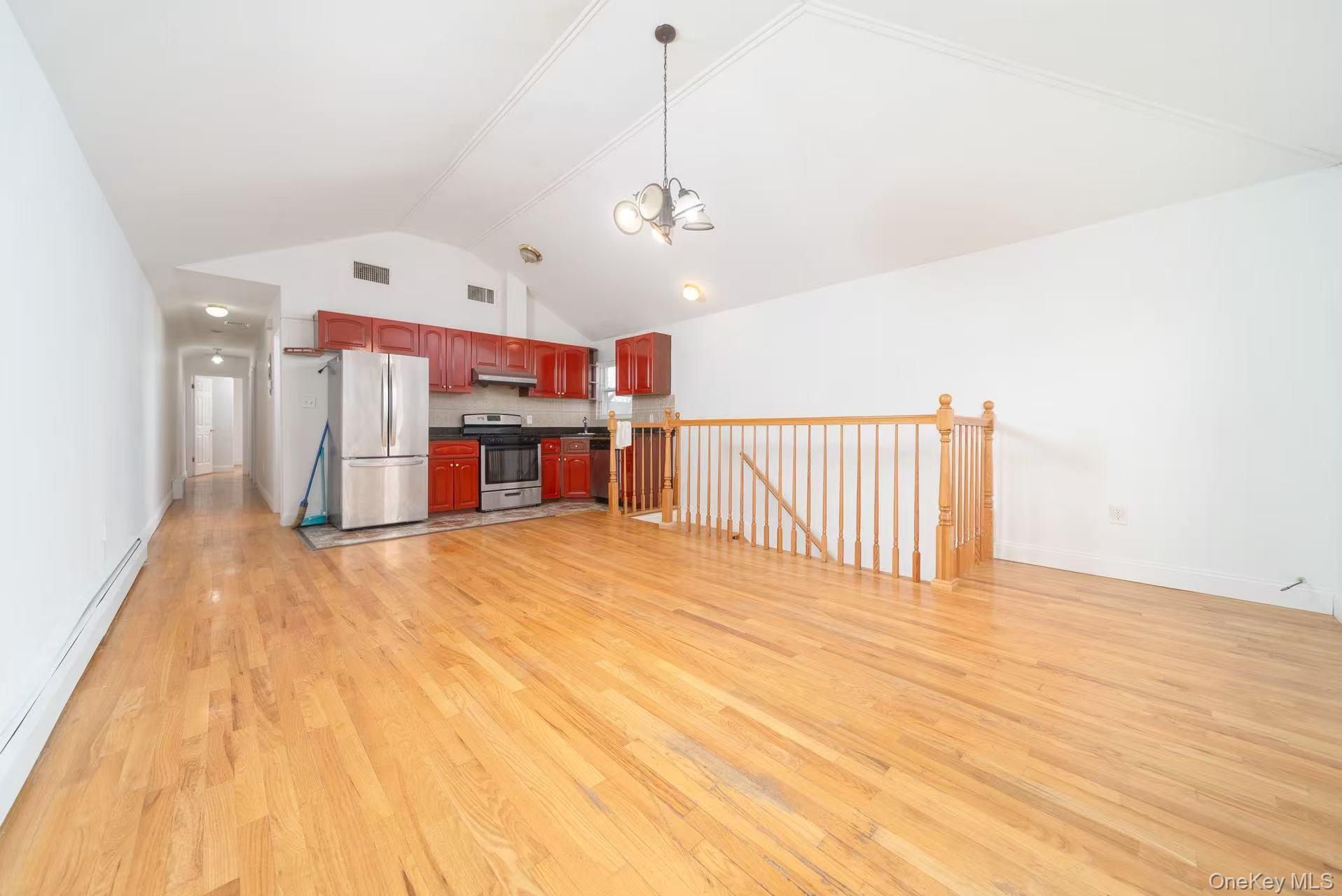 #14 photo, 1423 116th Street, কুইন্‌স College Point , NY 11356